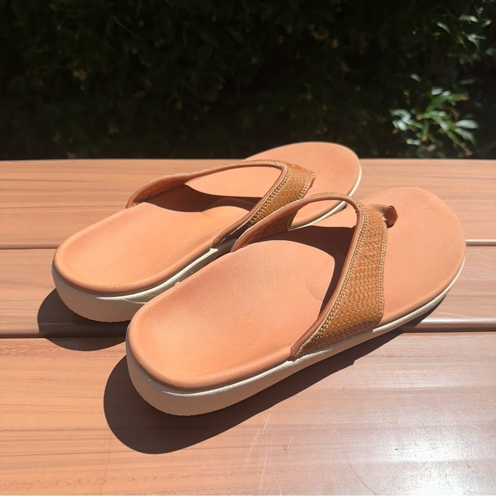 Spenco Yumi  Thong Sandals Flip Flops Orthotic Womens 12 EUR 42.5 Tan EUC - Picture 4 of 4